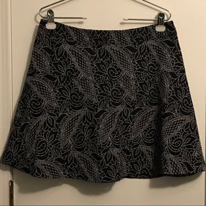 New York & Company black and white skirt